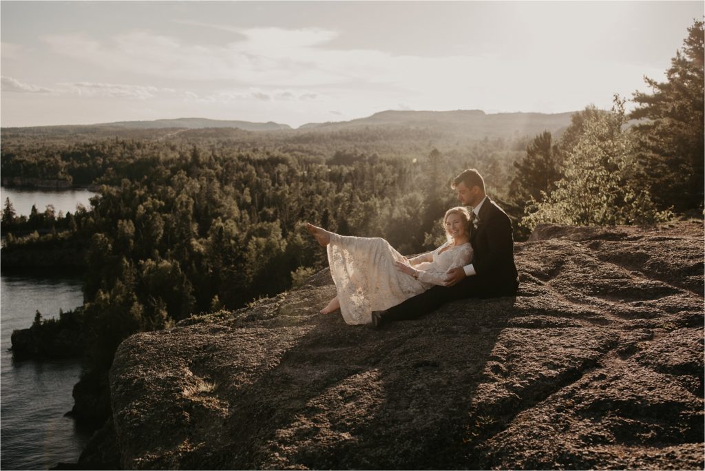 State park elopement, hiking elopement, minnesota elopement, elopement photographer